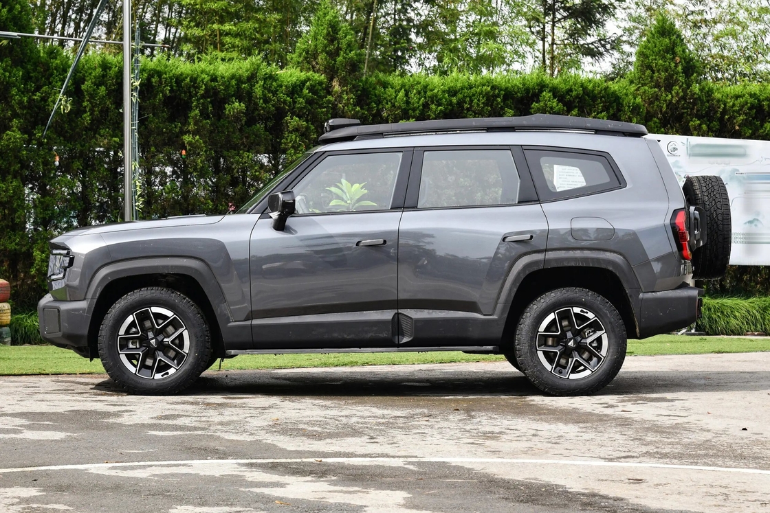 Ηλεκτρικό αυτοκίνητο Τσανγκάν DeepBlue Shenlan G318 4-Wheel Suv Ηλεκτρικό υβριδικό καύσιμο 4WD Off-road