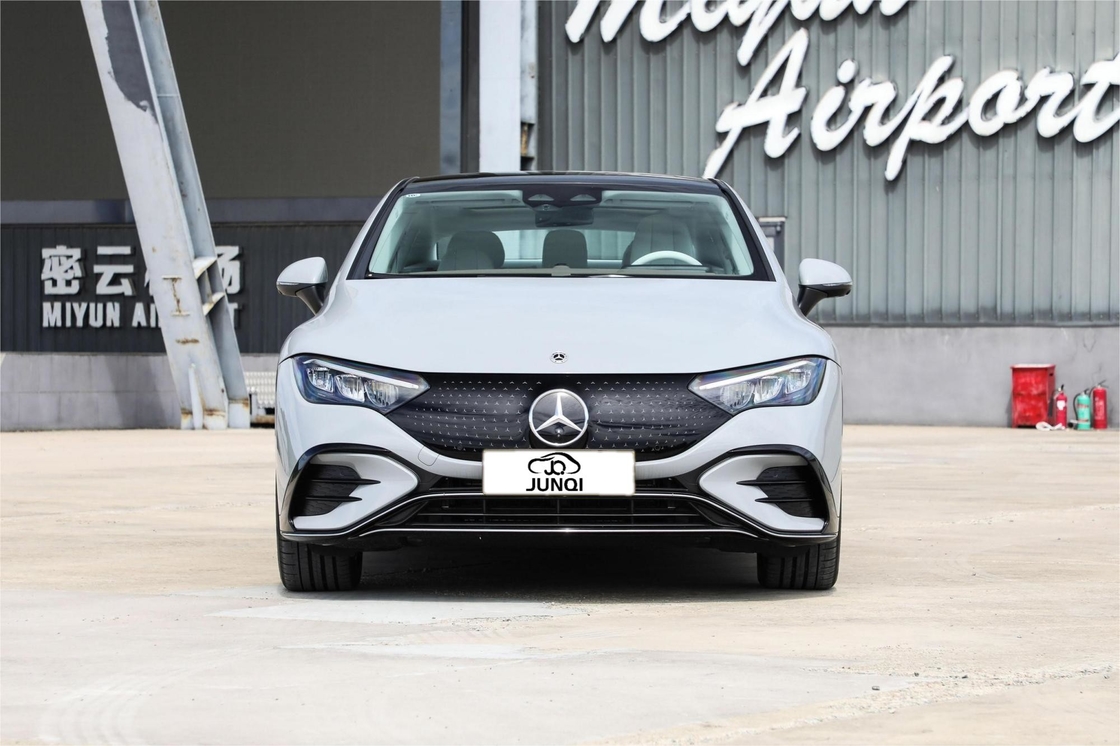 EQE 350 Mercedes Benz Ηλεκτρικό όχημα 5 θέσεων Ηλεκτρικό αυτοκίνητο υψηλών επιδόσεων 180χλμ/ώρα