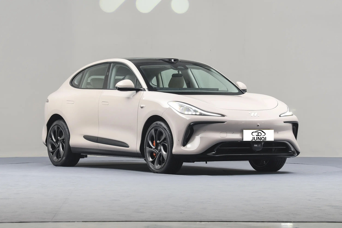 Zhiji IM Ηλεκτρικό Αυτοκίνητο LS6 Sport 4 πόρτες 5 θέσεις SUV 760km Long Range Νέα Ενέργεια Οχήμα EV Αυτοκίνητο Για Ενήλικες