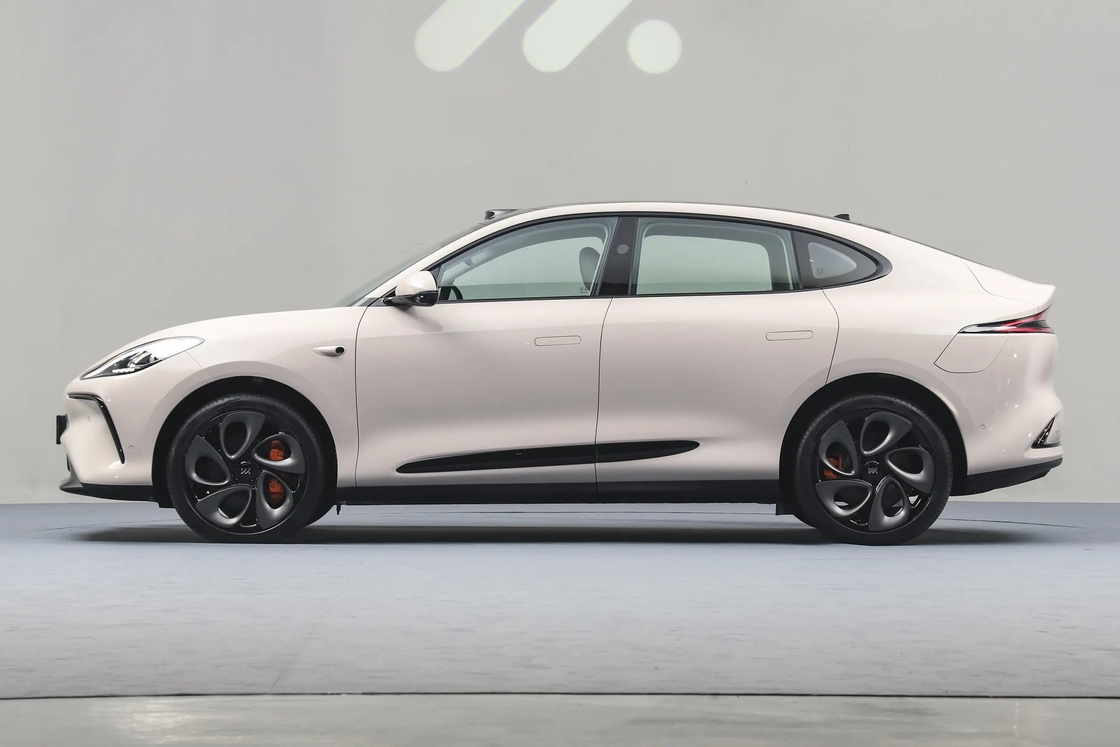 Zhiji IM Ηλεκτρικό Αυτοκίνητο LS6 Sport 4 πόρτες 5 θέσεις SUV 760km Long Range Νέα Ενέργεια Οχήμα EV Αυτοκίνητο Για Ενήλικες