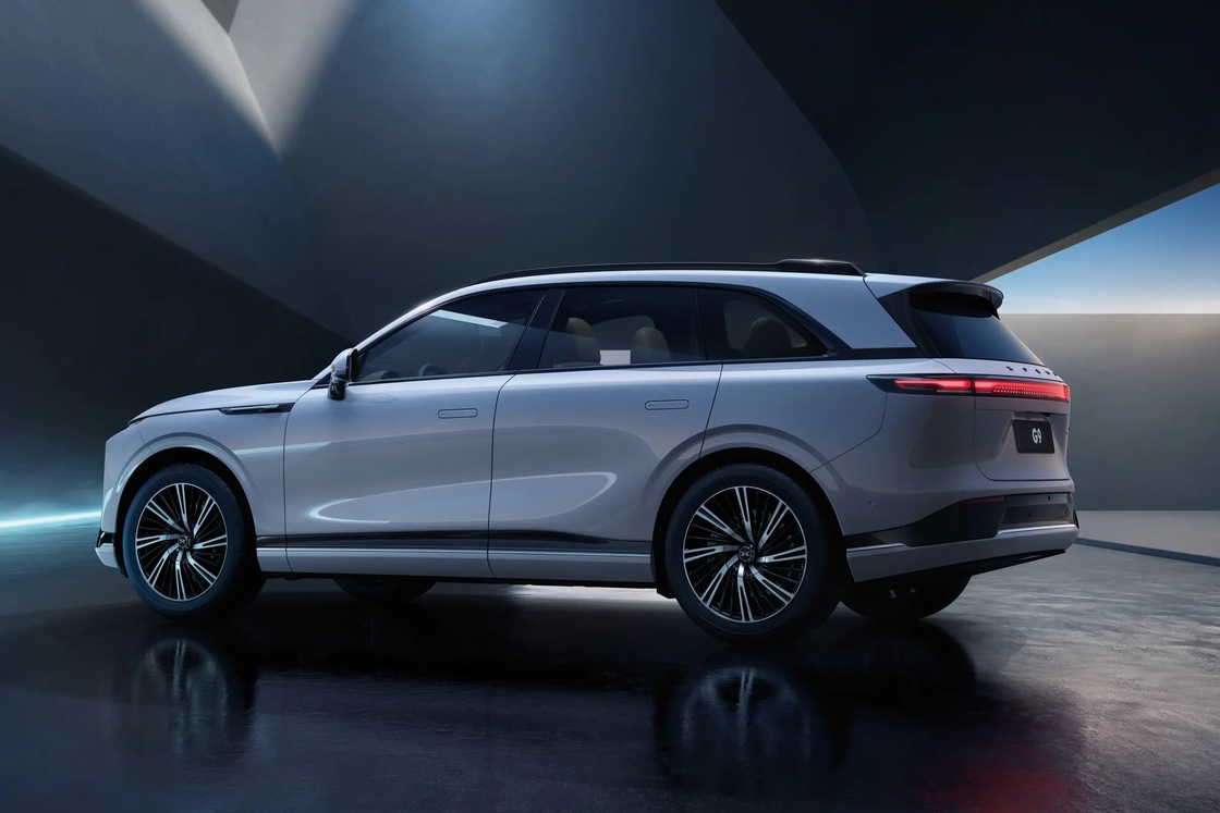 Συγκινητικό ηλεκτρικό αυτοκίνητο Xiaopeng SUV 5 πόρτες 5 θέσεις Xpeng G9 ηλεκτρικό αυτοκίνητο