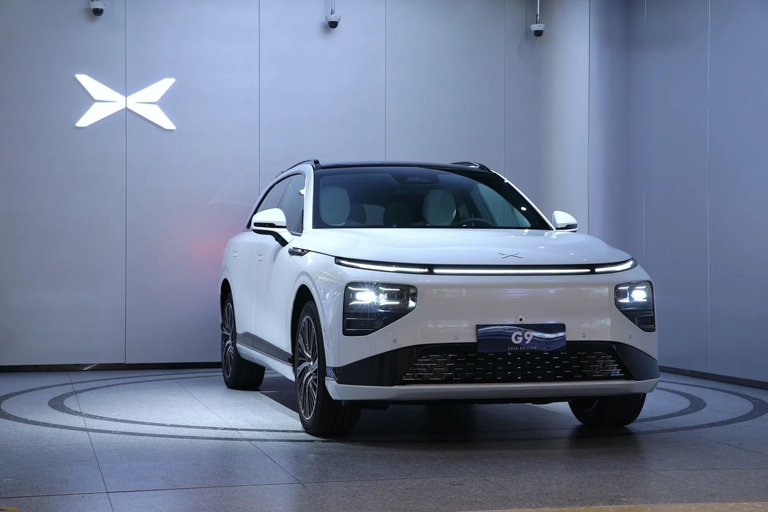 Xpeng G9 SUV καθαρά ηλεκτρικό Μεσαίο έως Μεγάλο 5 πόρτες 5 θέσεις Μοναδικό σχεδιασμό από το Xiaopeng Electric Car