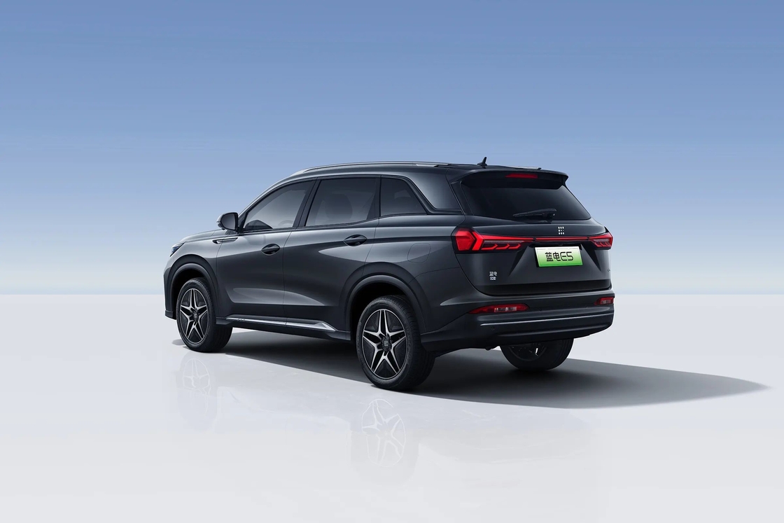 Υβριδικό plug-in Seres Ηλεκτρικό αυτοκίνητο 100 χλμ Premium Style Μεσαίου μεγέθους Ηλεκτρικό SUV
