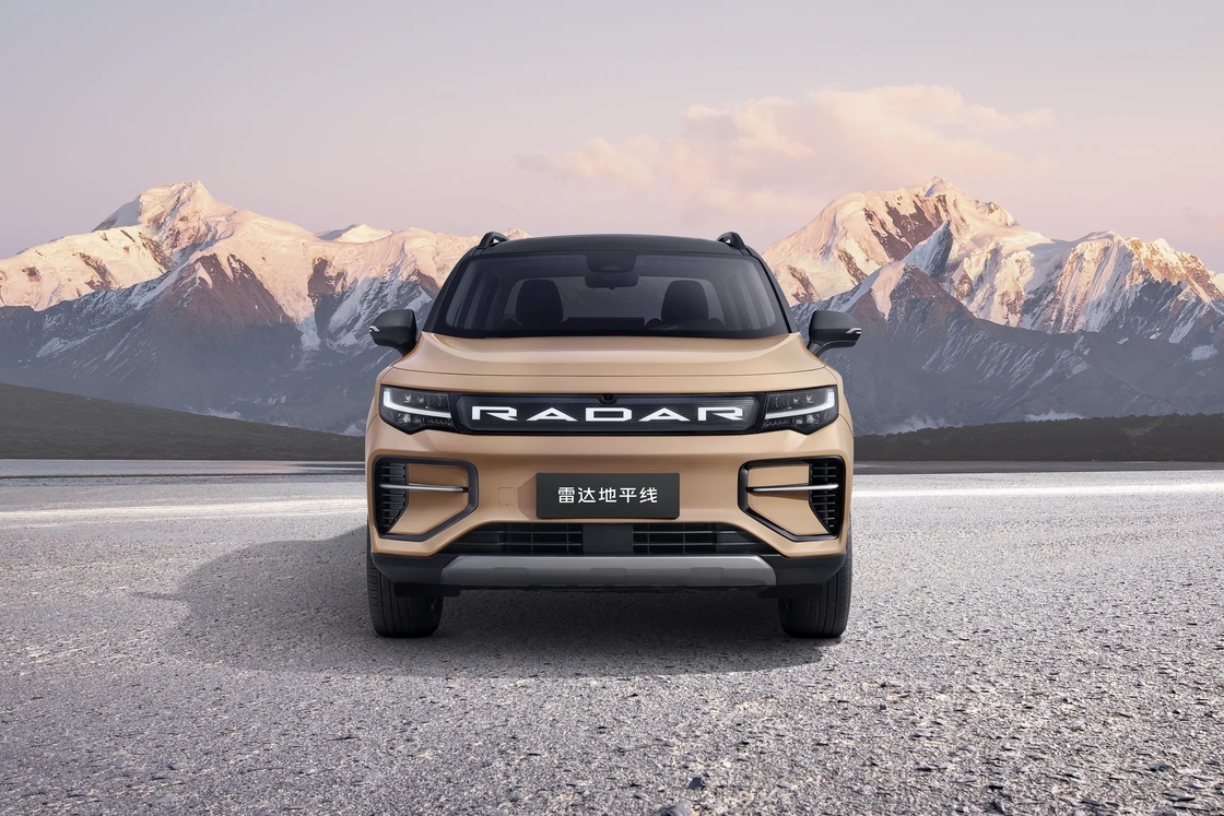 συμπαγές ηλεκτρικό αυτοκίνητο Geely 5 πόρτες 5 θέσεις σεντάν τύπου Geely Radar 6