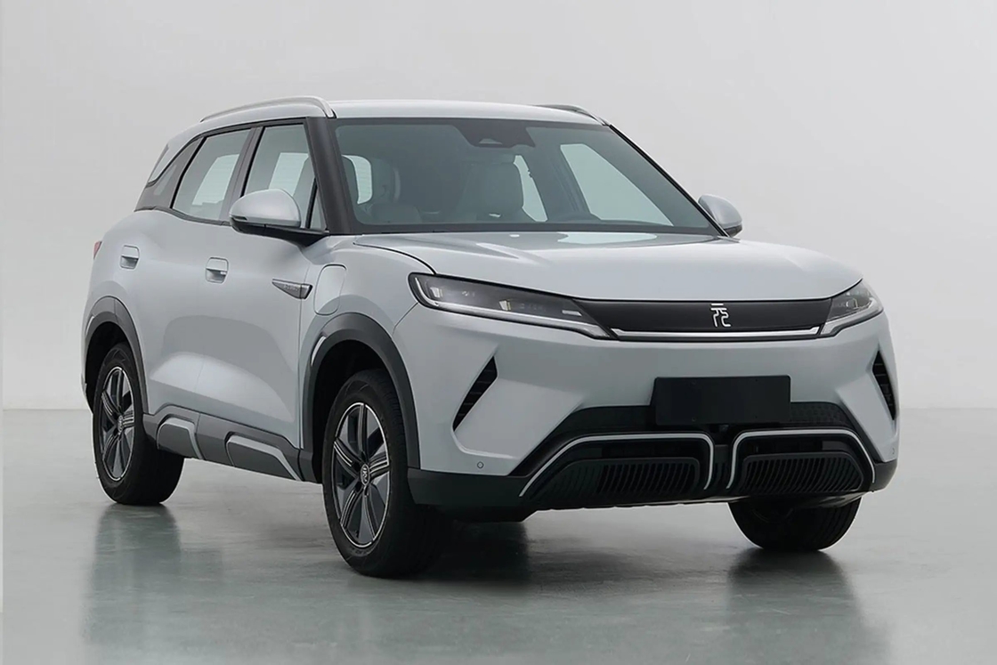 2WD BYD Ηλεκτρικό Αυτοκίνητο Yuan Up EV 301km / 401km 5 πόρτες 5 θέσεις Μικρό SUV