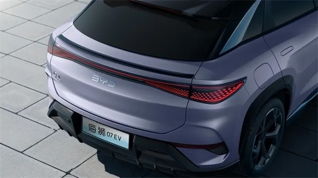 Λούξυ BYD Ηλεκτρικό αυτοκίνητο Αριστερή κίνηση BYD Sea Lion 07 EV Γρήγορη φόρτιση 0,42 ώρες