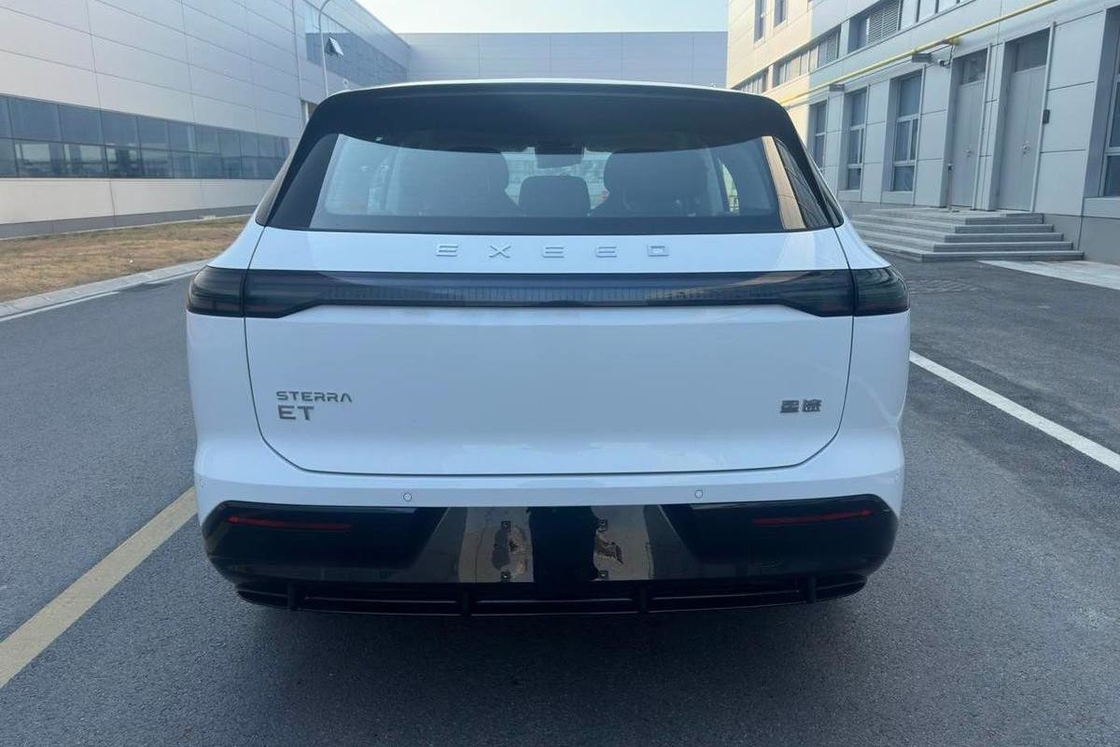EXEED ET Chery Ηλεκτρικό SUV με 520 χλμ. με μία μόνο φόρτιση 200 χλμ. την ώρα