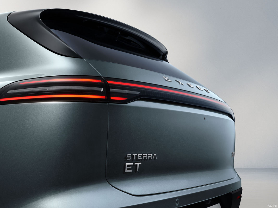 200km/h Chery Electric Car SUV EXEED ET 290 Nm Στροφή με πλευρική κρεμασμένη πόρτα