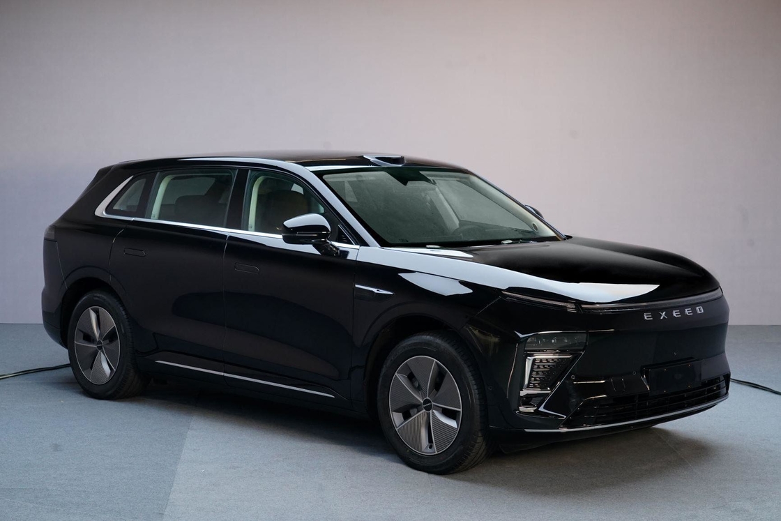 EXEED ET Chery Ηλεκτρικά οχήματα 245KW 650Nm ροπή για πολυτελή και βιώσιμη οδήγηση