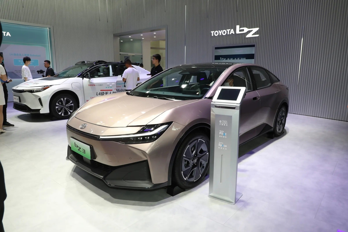 BZ3 Toyota Ηλεκτρικά οχήματα 4 πόρτες 5 θέσεις Sedan Single Speed Direct Drive
