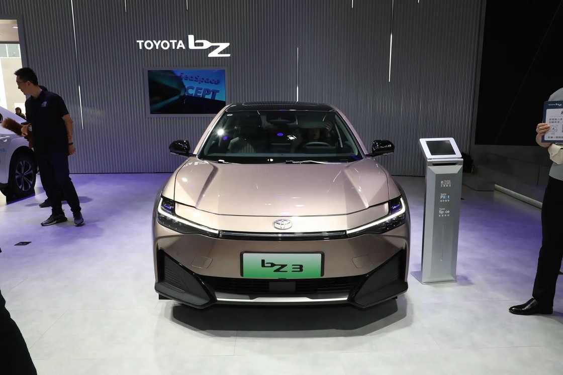 BZ3 Toyota Ηλεκτρικά οχήματα 4 πόρτες 5 θέσεις Sedan Single Speed Direct Drive