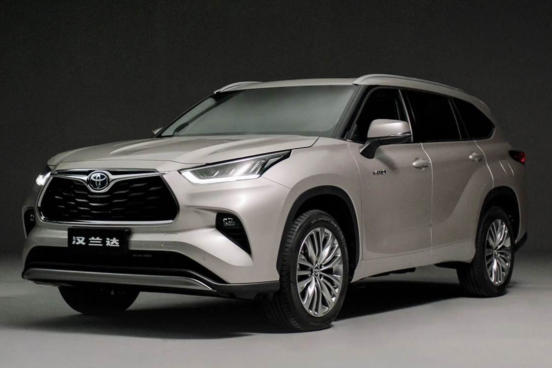 Μέσα Toyota Cross Car SUV Hybird 2.5L 7 θέσεις Hanlanda 2.5L Ελίτ έκδοση