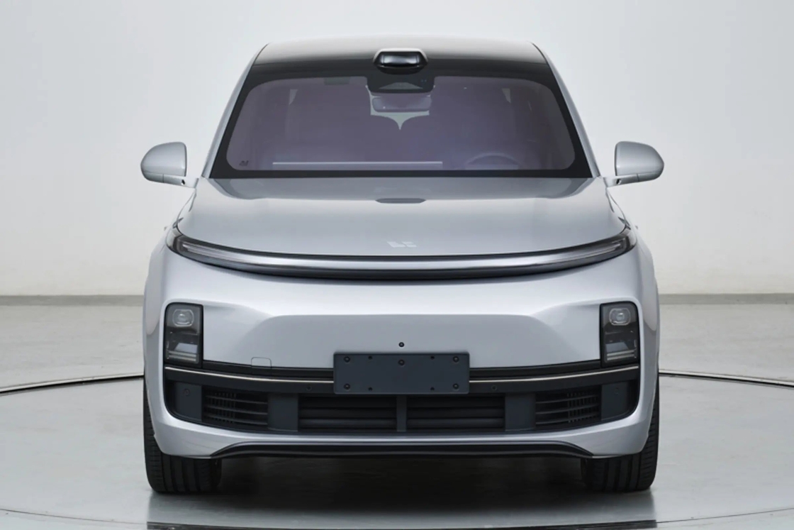 5 πόρτες 6 θέσεις L8 Lixiang Ηλεκτρικό αυτοκίνητο SUV Αριστερή οδήγηση Με 800 χιλιόμετρα αυτοκινητοκίνησης