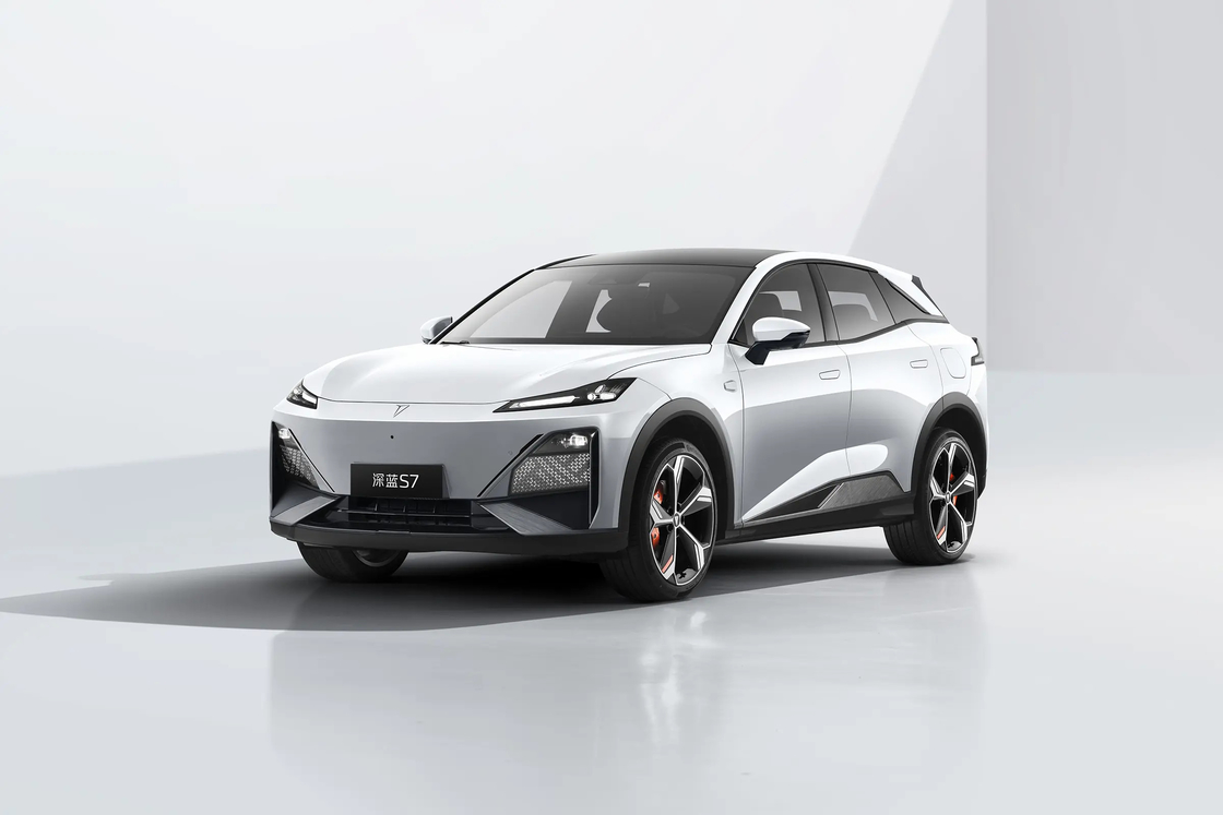 Τύπος Sedan Changan Ηλεκτρικό αυτοκίνητο SUV Extended Range Changan Νέα ενέργεια οχήματα