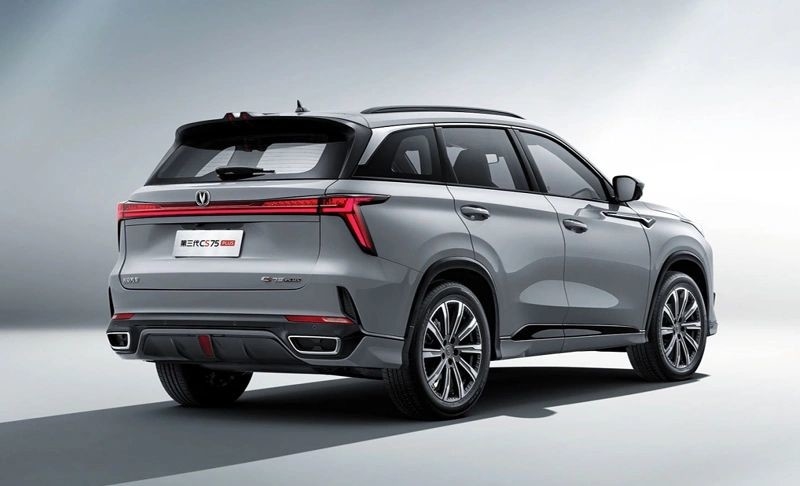Τσάνγκαν Βενζίνη CS75 Plus SUV Βενζίνη Τύπος Ενέργειας Για Ημερήσιες Περιπέτειες σας