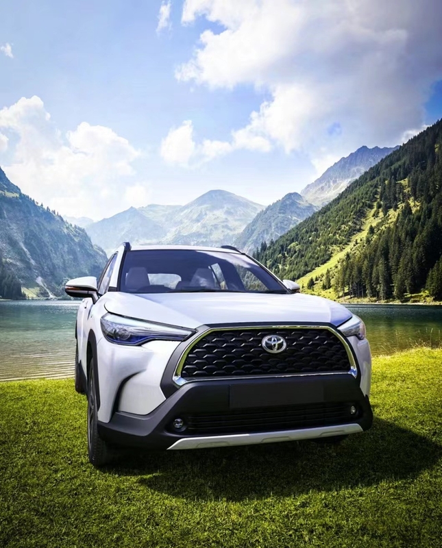 Μέσα Toyota βενζινοκίνητο αυτοκίνητο Corolla FWD για καθημερινές μετακινήσεις και οδηγίες Σαββατοκύριακο