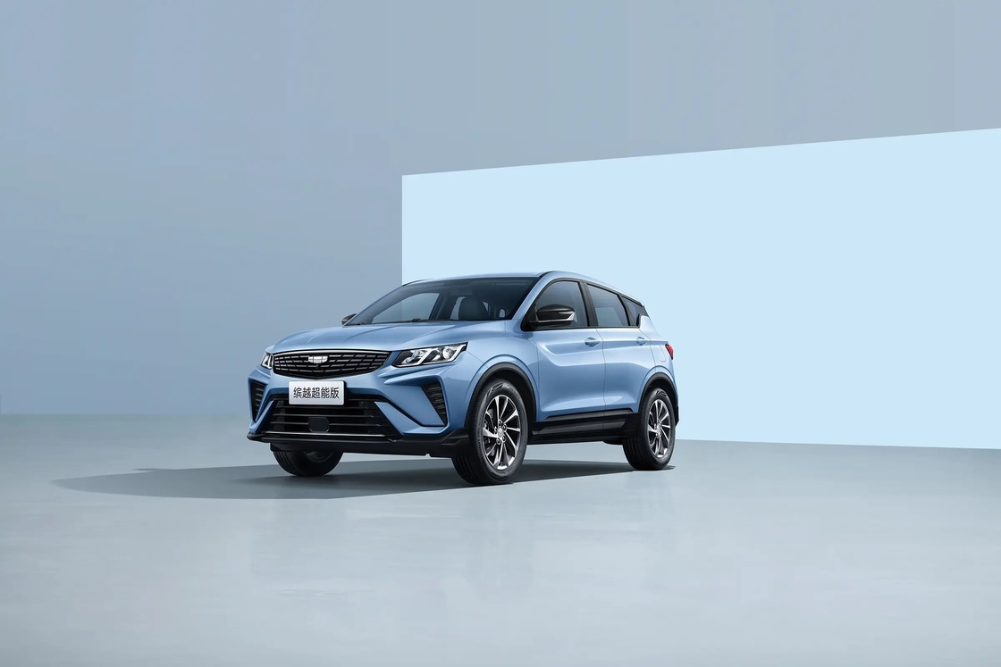 Βενζινοκίνητο Geely με αυτόματο κλιματισμό και δερμάτινα καθίσματα για άνετη οδήγηση