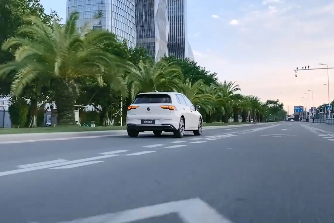 2024 Ηλεκτρικό αυτοκίνητο VW Golf 160km/H Νέα ενέργεια Οχήματα SUV Εργοστάσιο αυτοκινήτων Γκολφ EV Ηλεκτρικό όχημα Φθηνή τιμή Χρησιμοποιημένο αυτοκίνητο