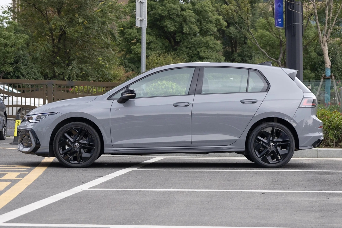 VolkswagenGolf 280 TSI DSG R-Line Λίτρο Βενζινοκίνητο αυτοκίνητο Hatchback 2024 VW Golf 1.4T ολοκαίνουργιο αυτοκίνητο μικρό αυτοκίνητο βενζίνη