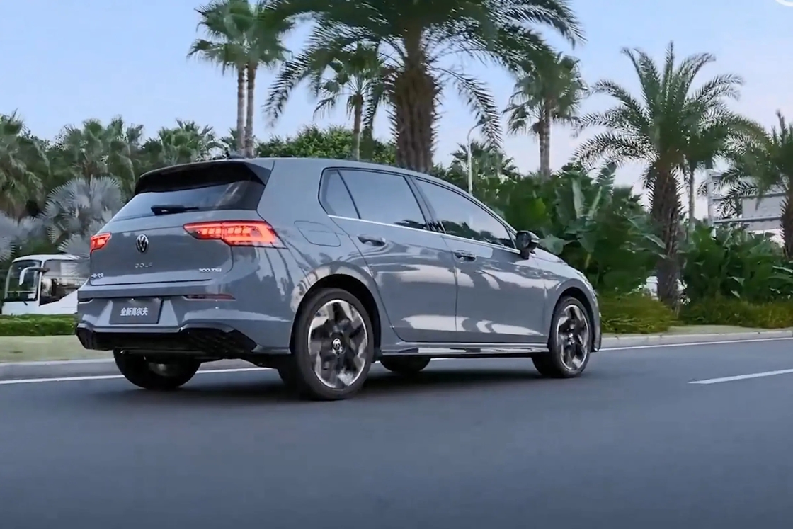 Volkswagen Χρησιμοποιούμενα αυτοκίνητα 2023 GOLF PRO 200TSI Αριστερά VW GOLF 4 5 6 7 8 GTI Χειροκίνητη Βενζίνη Αυτοκίνητο Νέο Κατασκευασμένο στην Κίνα Ηλεκτρική κάμερα LED