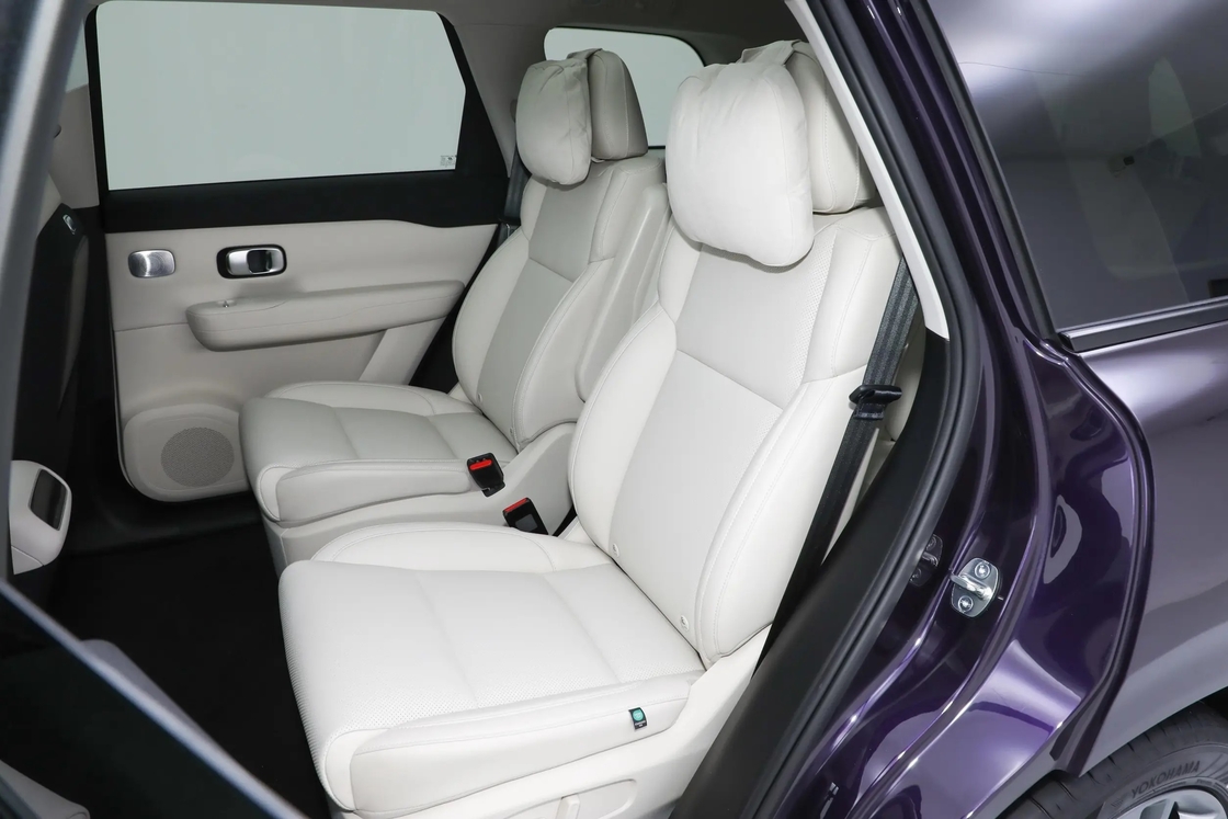 Ηλεκτρικό αυτοκίνητο Leapmotor Extended Range 200 Edition 3 σειρές από 6 καθίσματα για χρήση μεγάλου χώρου