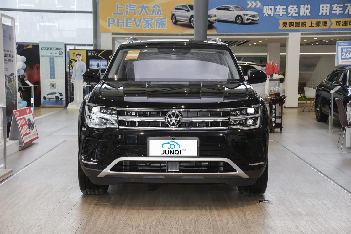 Κατασκευασμένο στην Κίνα 2024 Volkswagen Touron βενζινοκίνητο όχημα 0km χρησιμοποιημένα αυτοκίνητα βενζίνης νεότερη έκδοση σε απόθεμα