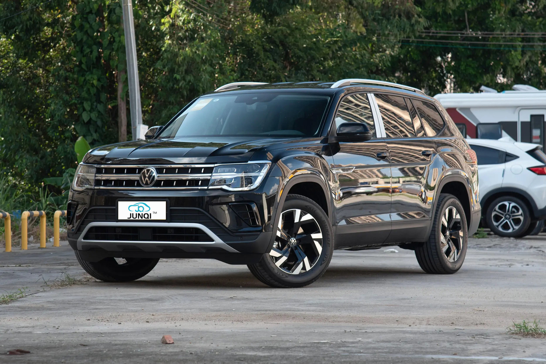 Κίνα Αυτοκίνητο VW Touron 2.5T-A/MT-530 4WD σημαία έκδοση 7 θέσεων Μεγάλο διάστημα SUV