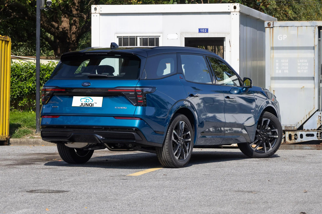 Νέο αυτοκίνητο Ford Ruijie L 2 0t Δυο-οδηγία 5 πόρτες 7 θέσεις Στυλ SUV Νέο αυτοκίνητο βενζίνης